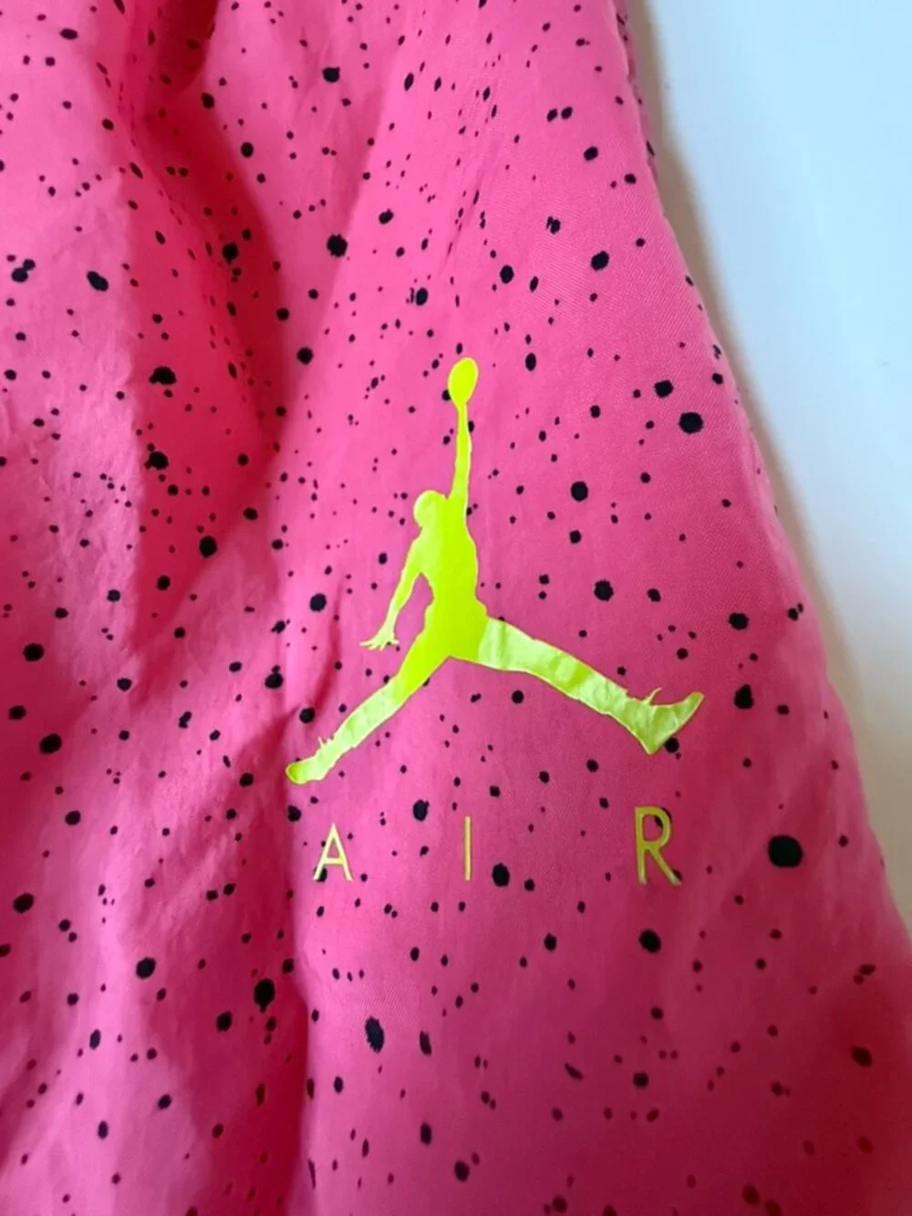Air Jordan Mens S/M Poolside Set Tank Top Cement pink Yellow Short CJ0911 CI9133